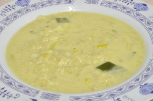 Lahůdková zeleninová polévka se sýrem – Snadné Česko recept, zvládnete za 30 - 45 minut